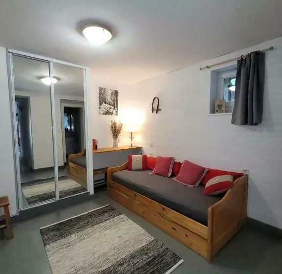 تختخواب و صبحانه Chambres D Hãƒâ´tes Eslias