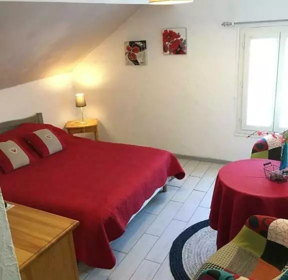 تختخواب و صبحانه Chambres D Hãƒâ´tes Eslias