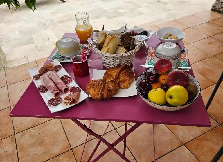 ベッドアンドブレックファースト Le Mas De Cocagne