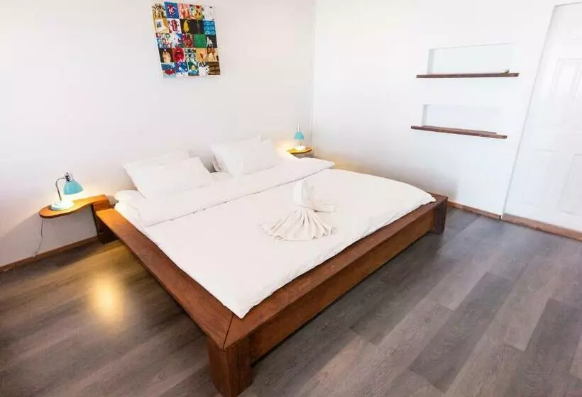 Aamiaismajoitus (B&B) Mumsa Beach Resort & Restaurant