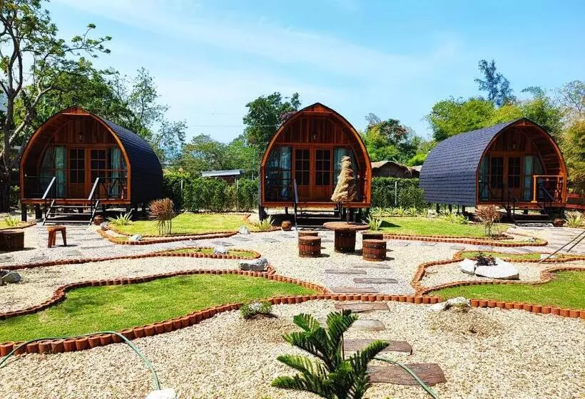 Aamiaismajoitus (B&B) Mumsa Beach Resort & Restaurant