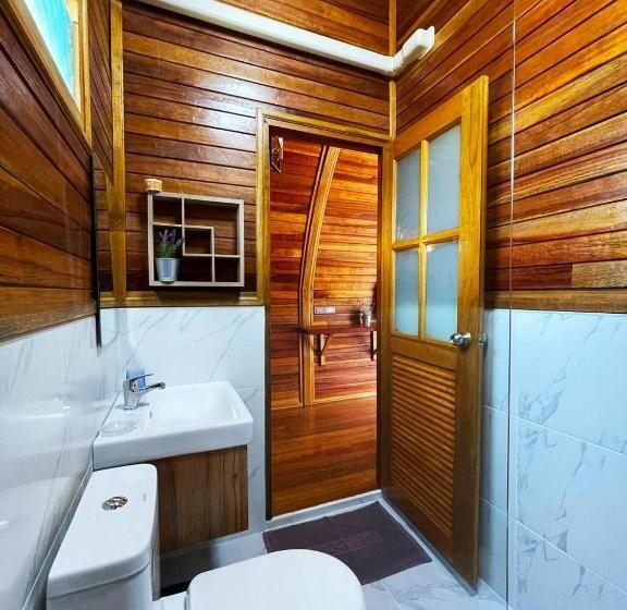 Bed and Breakfast Mumsa Beach Resort & Restaurant