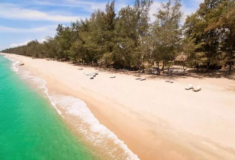 Aamiaismajoitus (B&B) Mumsa Beach Resort & Restaurant