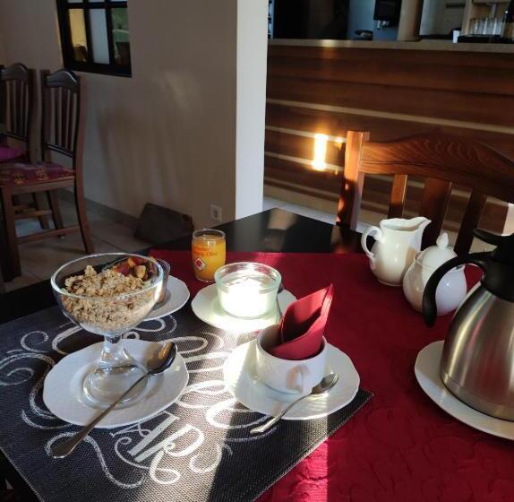 膳宿费 Café Im Hof  Bed & Breakfast