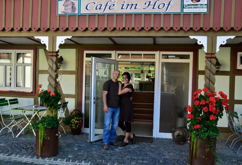 膳宿费 Café Im Hof  Bed & Breakfast