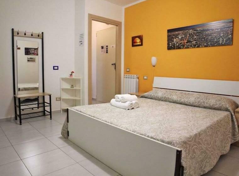 פנסיון Guesthouse Serena