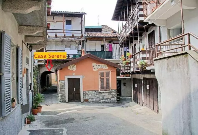 پانسیون Guesthouse Serena