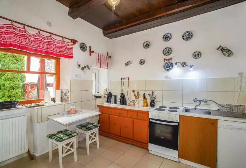 Majatalo Kék Túra Vendégház