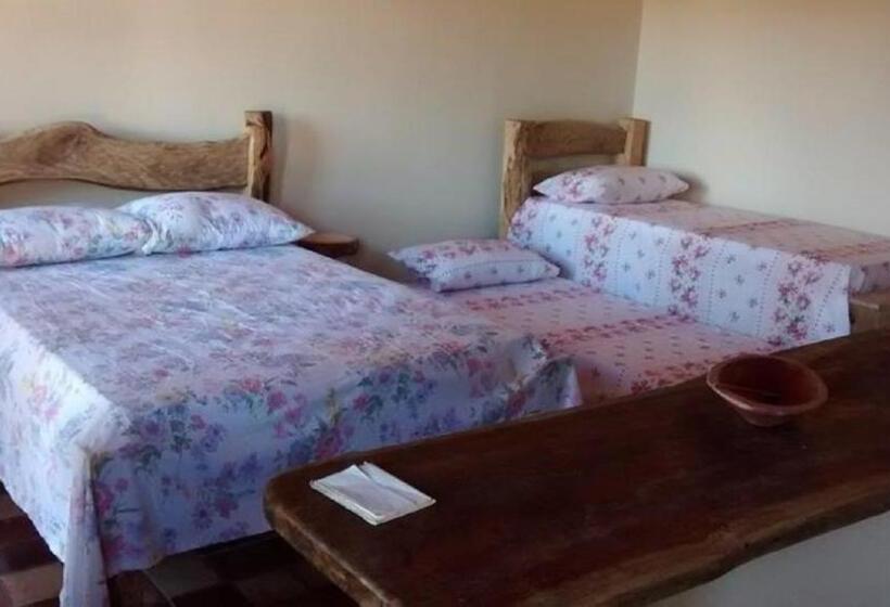 پانسیون Pousada Muro De Pedra