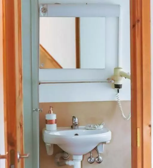 پانسیون Samblatalu Homestay