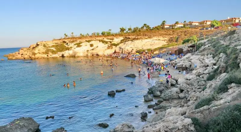 Amore Hotel Apartments