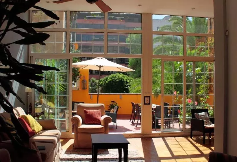 Casa Consell Apartments