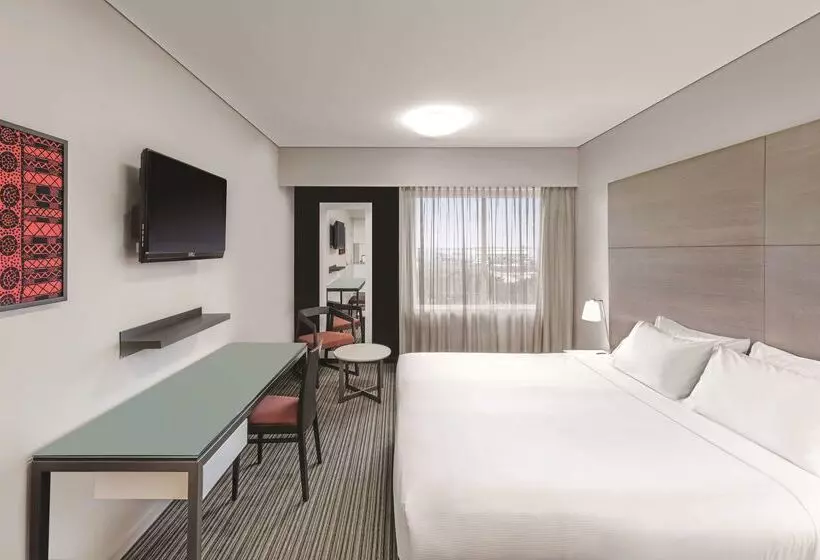 Adina Apartment Hotel Darwin Waterfront