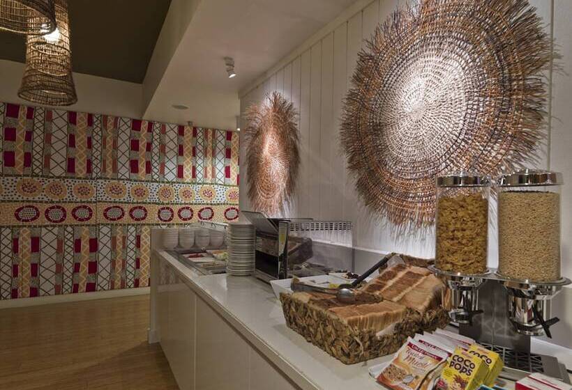 Adina Apartment Hotel Darwin Waterfront