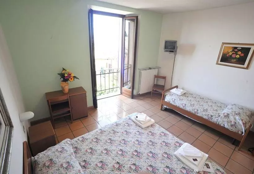 בית מלון כפרי Albergo Ancajani