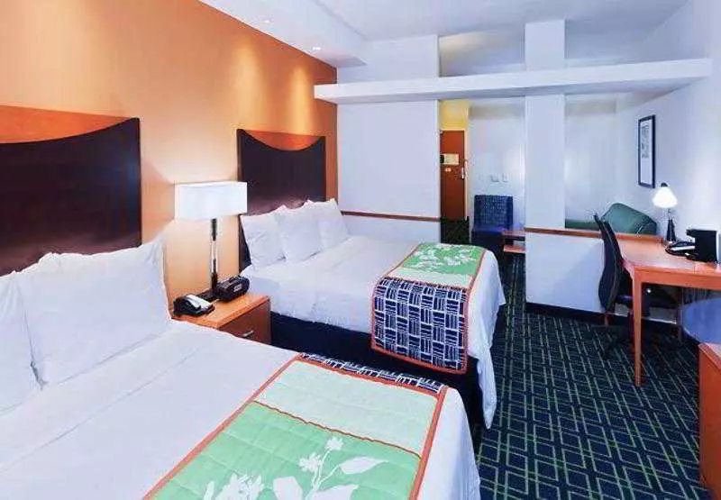 Отель Fairfield Inn & Suites Tulsa South Medical District