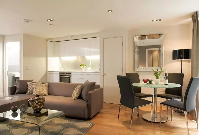 هتل Fraser Residence City