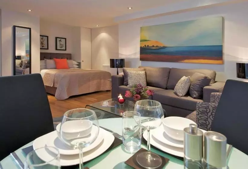 هتل Fraser Residence City