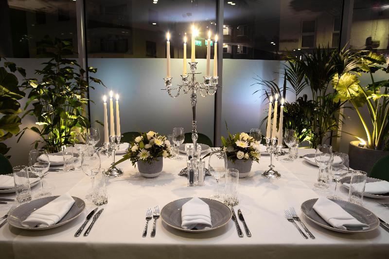 בית מלון כפרי Holiday Inn London   Whitechapel, An Ihg