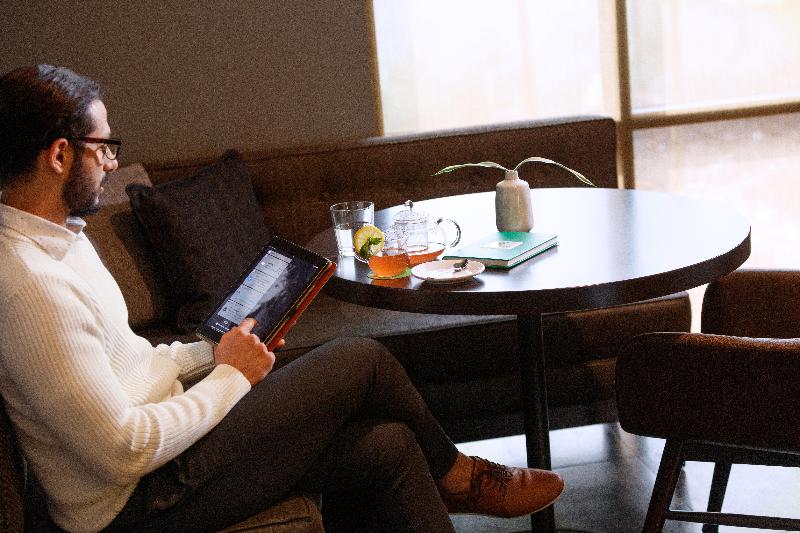 בית מלון כפרי Holiday Inn London   Whitechapel, An Ihg