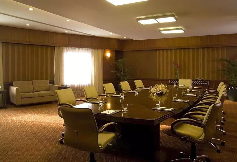 Hotelli The Elite Grand, Chennai