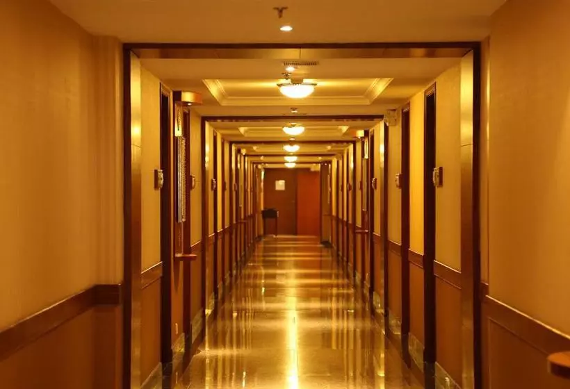 Hotelli The Elite Grand, Chennai