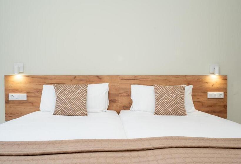 هتل LIVVO Jandia Golf