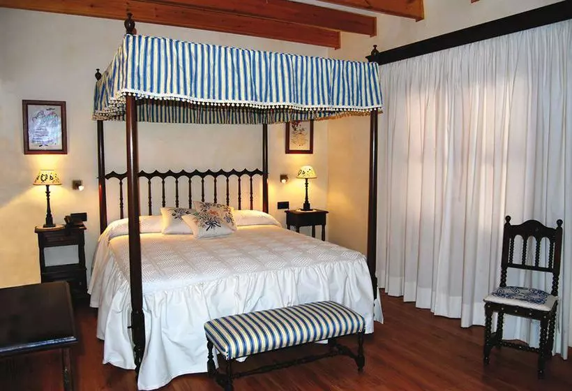 교외 호텔 Son Terrades