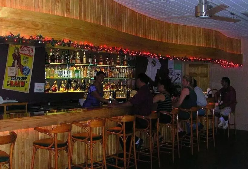 هتل Sadie Thompson Inn