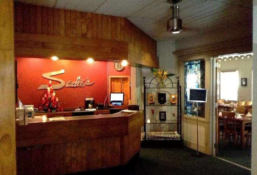 هتل Sadie Thompson Inn