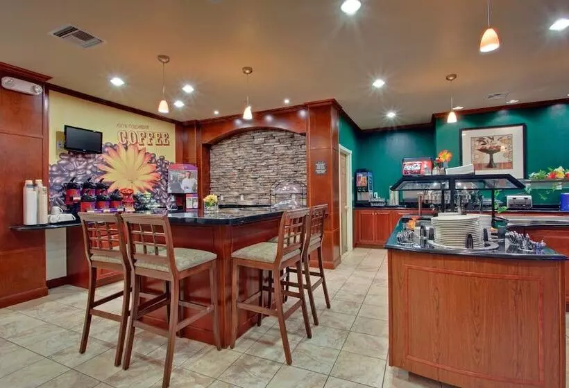 Hotel Staybridge Suites Tucson Airport, An Ihg