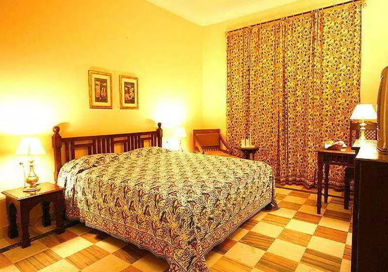 ホテル Thar Vilas