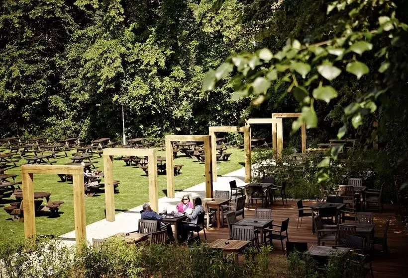 酒店 The Drayton Court