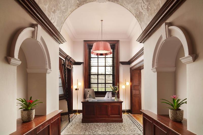 هتل The Grand, York