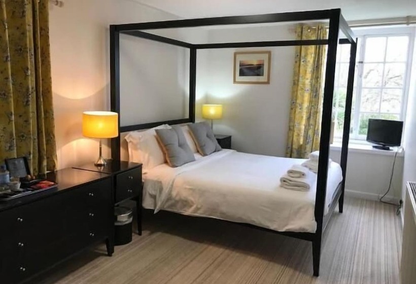 בית מלון כפרי The Mariners