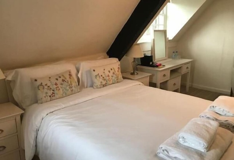 בית מלון כפרי The Mariners