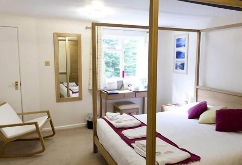 בית מלון כפרי The Mariners