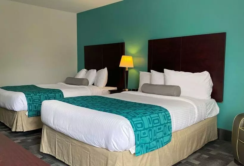 酒店 Travelodge By Wyndham Miramichi New Brunswick