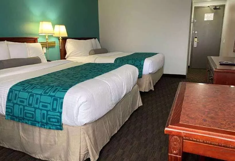 酒店 Travelodge By Wyndham Miramichi New Brunswick