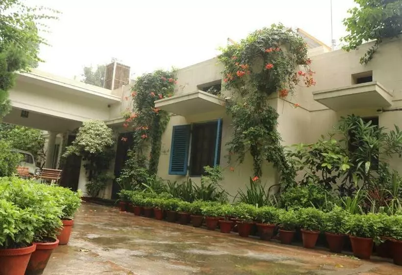 Lutyens Bungalow