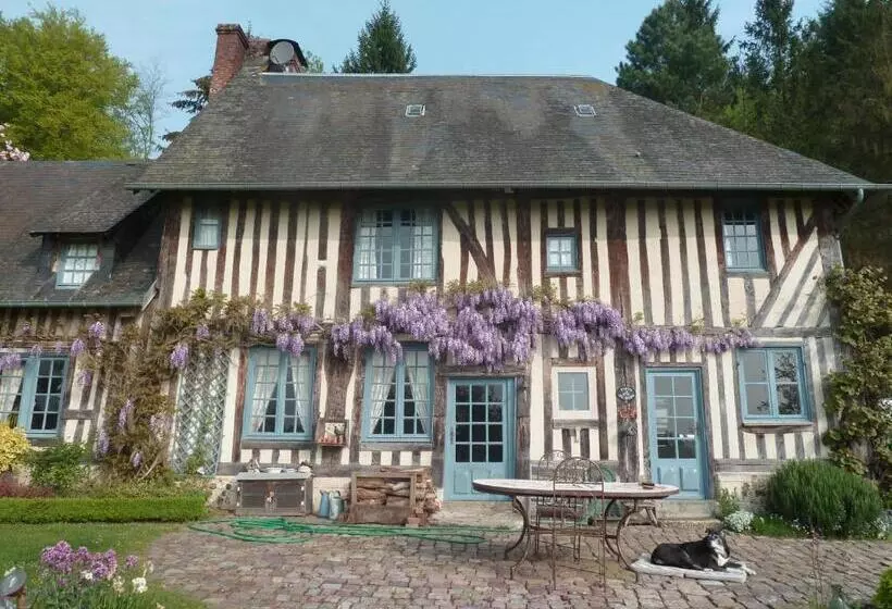 ベッドアンドブレックファースト Chambre D Hôte Près De Deauville
