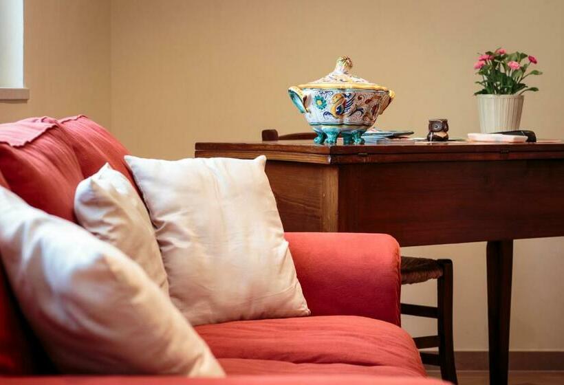 تختخواب و صبحانه Corte Dei Nobili