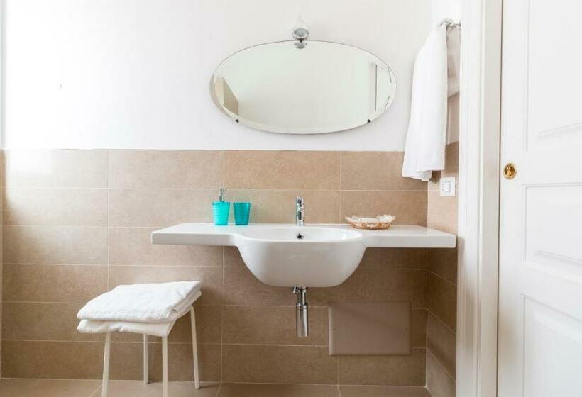 تختخواب و صبحانه Corte Dei Nobili