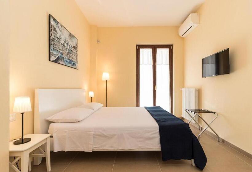 تختخواب و صبحانه Corte Dei Nobili