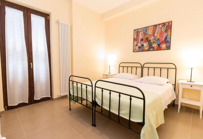 تختخواب و صبحانه Corte Dei Nobili