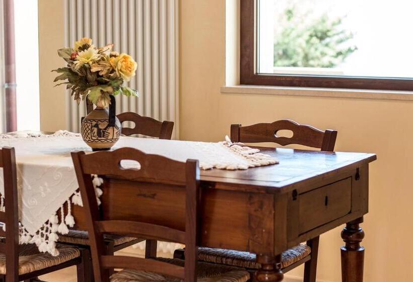 تختخواب و صبحانه Corte Dei Nobili