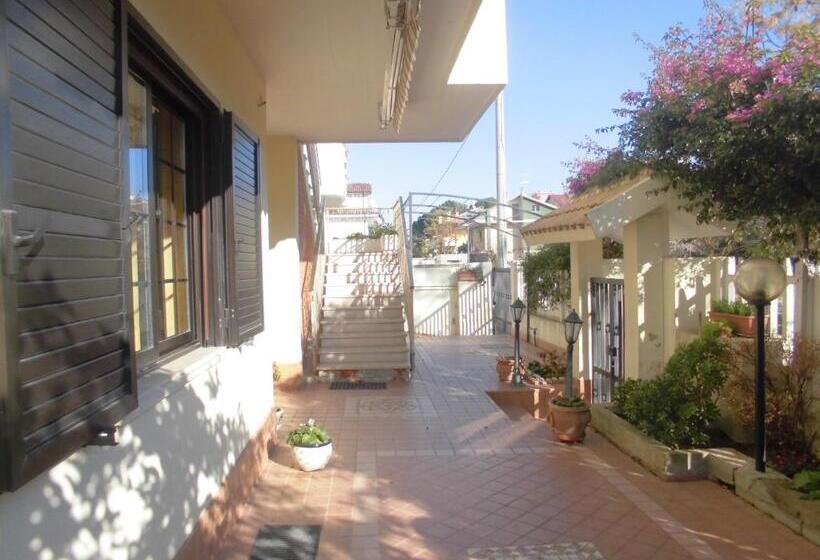 ベッドアンドブレックファースト Il Cavalluccio Marino