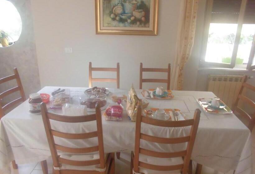 ベッドアンドブレックファースト Il Cavalluccio Marino