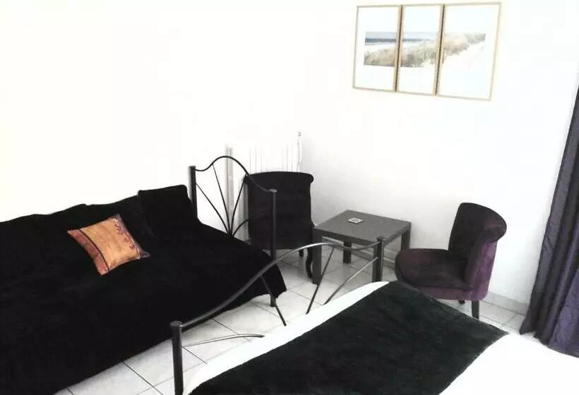 ベッドアンドブレックファースト La Clé D Or