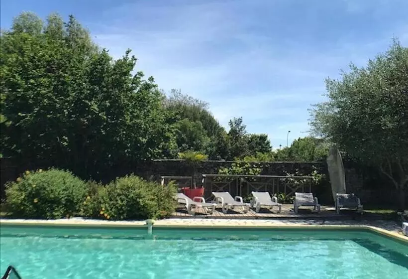 ベッドアンドブレックファースト Le Clos Des Marais